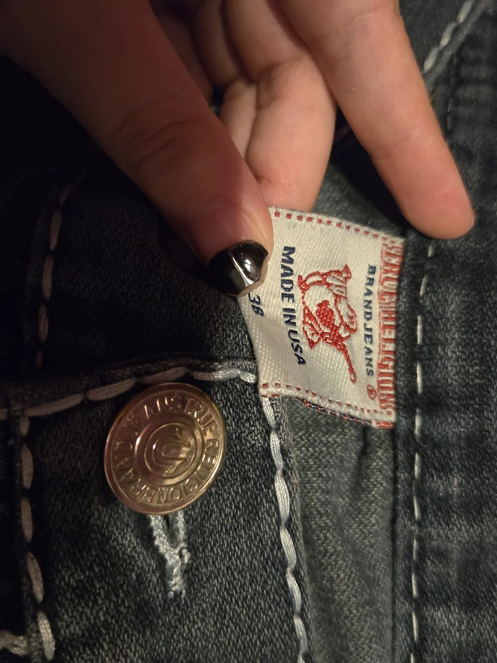 True Religion Mens Bootcut Jeans with Signature Embroidered Pockets